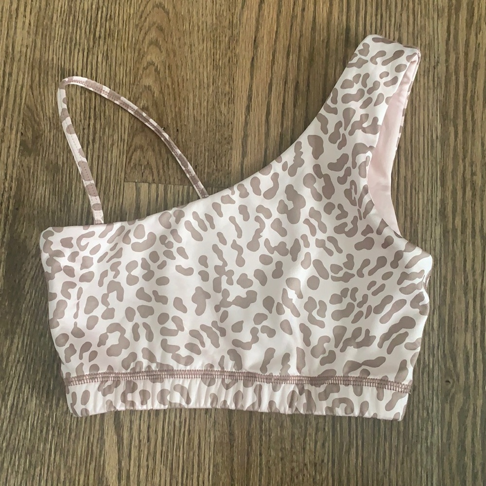 Tan lines sports bra